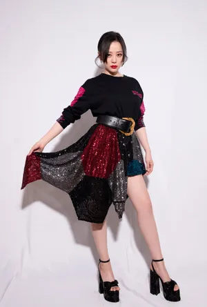 张靓颖性感靓丽写真图片_6