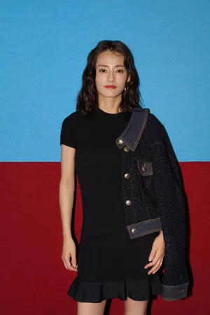 柴碧云性感时尚写真图片_7