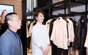 海清蕾丝长裙优雅气质写真图片_6