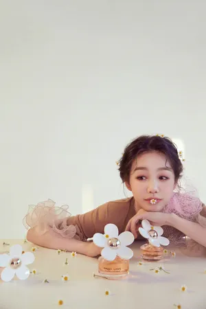 火箭少女101徐梦洁甜美写真图片_2