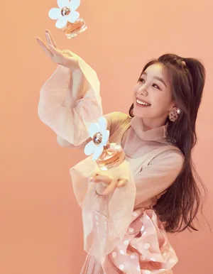 火箭少女101徐梦洁甜美写真图片_3