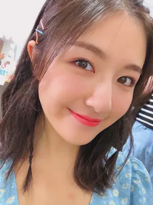 李兰迪清新粉嫩自拍图片_4