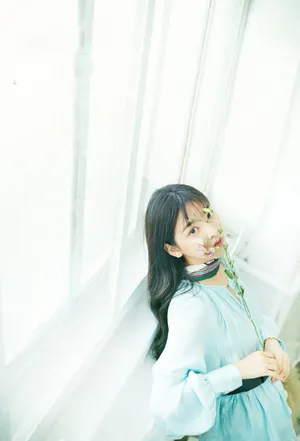 章若楠甜美清纯写真图片_8