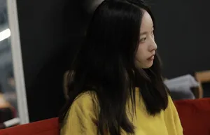 倪妮话剧幺幺洞捌剧照图片