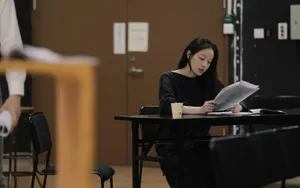 倪妮话剧幺幺洞捌剧照图片_5