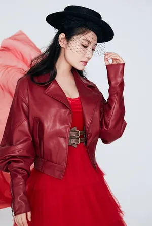 徐冬冬性感妩媚时尚写真大片_5