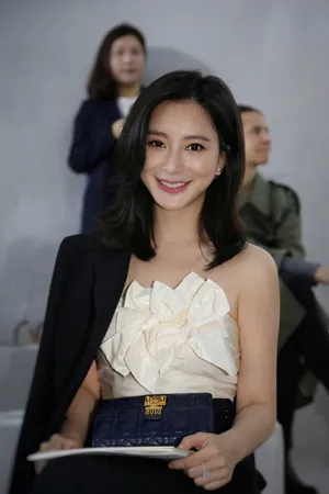 熊乃瑾俏皮优雅活动照图片_7