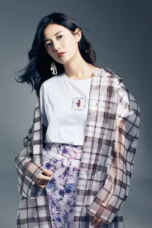 陈钰琪时尚摩登魅力写真图片