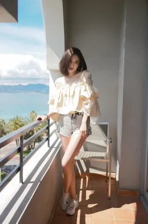 古力娜扎夏日清凉写真图片