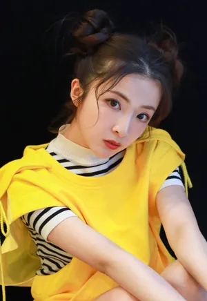 厉蔺菲清爽甜美写真_3