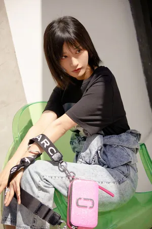 田沅个性时尚写真图片_3