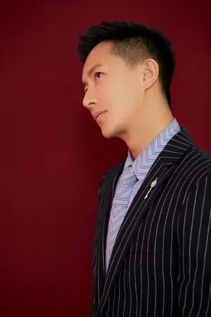 韩庚亚洲影视周帅气写真图片