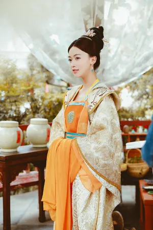 吴谨言甜美古装写真图片_3