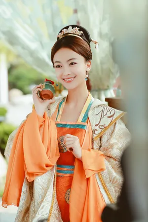 吴谨言甜美古装写真图片_5