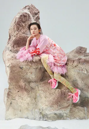 宋祖儿时尚魅力杂志封面大片_8
