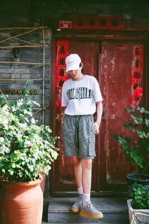 李斯丹妮盛夏休闲私服写真图片