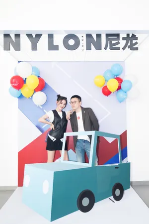 袁姗姗清新俏皮写真图片_2