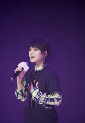 周笔畅新宝骏品牌之夜活动照图片_8