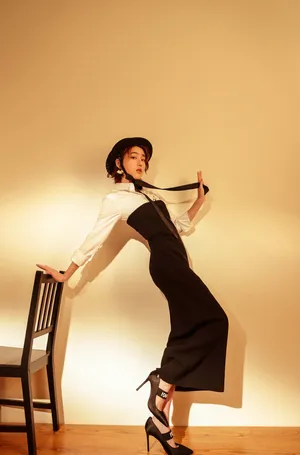 李凯馨最新魅力写真图片_3