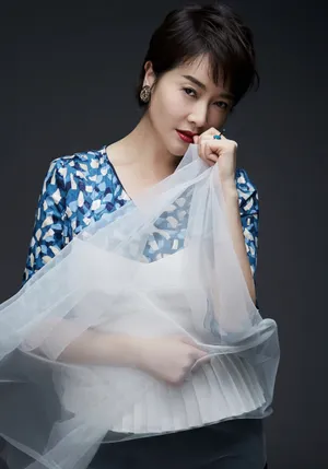 左小青性感摩登写真图片_2