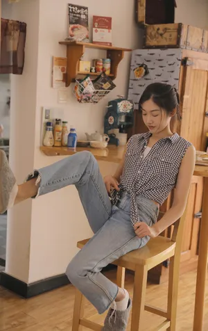 王双清新文艺居家写真图片_6