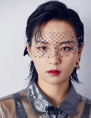 周笔畅酷美性感写真图片_4