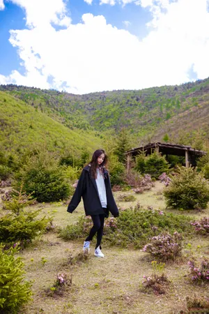 angelababy清新休闲写真图片