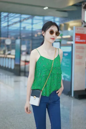 张俪夏日清凉街拍图片_2