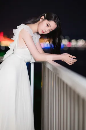 欧阳娜娜仙气十足写真图片_3