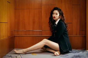 颖儿成熟妩媚活动写真图片_2