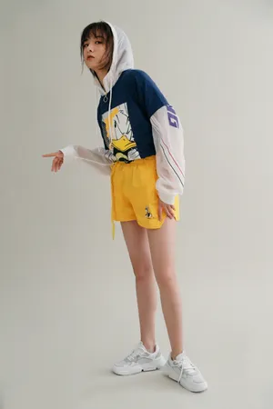 厉嘉琪清纯活力写真图片