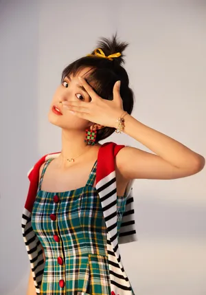 厉嘉琪青春阳光写真图片