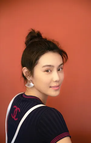 韩丹彤甜美元气写真图片_5