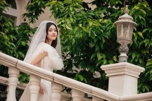 林允婚纱仙气写真图片_8
