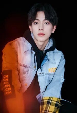 创造营2019余远帆帅气图片
