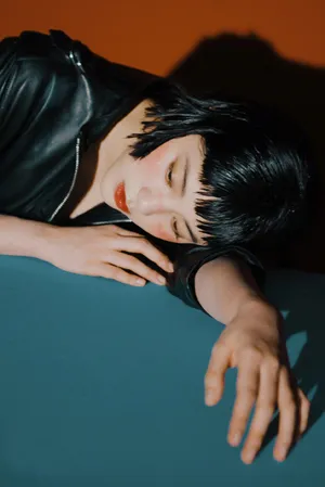 欧阳娜娜性感摩登写真图片