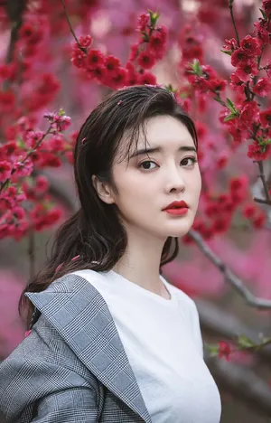 张璇率性妩媚时尚写真大片_8