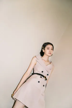 张雪迎清丽脱俗写真图片_5