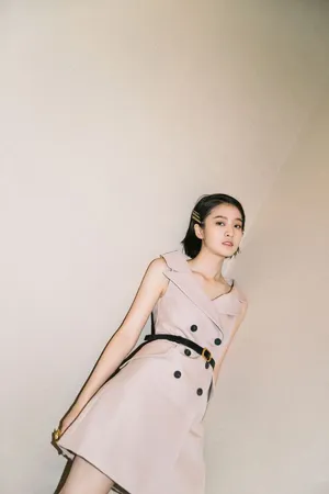 张雪迎温柔随性写真图片_5