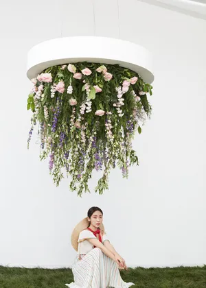 野生少女邢菲性感时髦写真图片