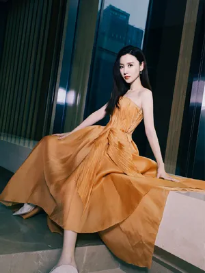 张萌性感迷人写真图片_3