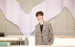 徐明浩Tiffany&Co开幕活动照图片