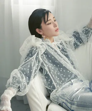 阚清子性感时尚封面大片写真图片_2