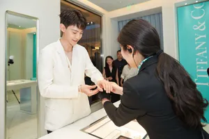 唐晓天Tiffany&Co开幕活动照图片_6