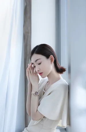 王丽坤优雅迷人活动写真图片_7