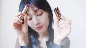 田沅性感撩人代言图片_3