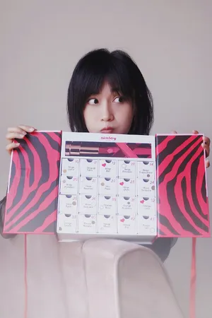 田沅性感撩人代言图片_4