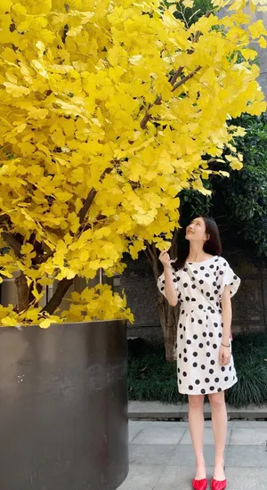 江疏影休闲惬意私服街拍图片_1