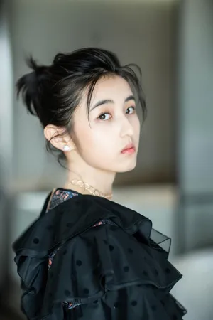 张子枫甜美小清新写真图片_3