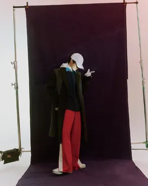 华晨宇帅气光影写真图片_4